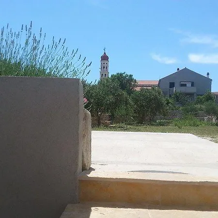 Daire Jartic Betina (Sibenik-Knin)