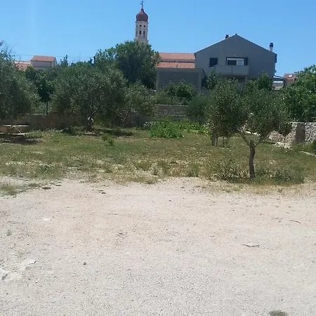 Daire Jartic Betina (Sibenik-Knin)