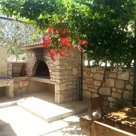 Jartic Betina (Sibenik-Knin)