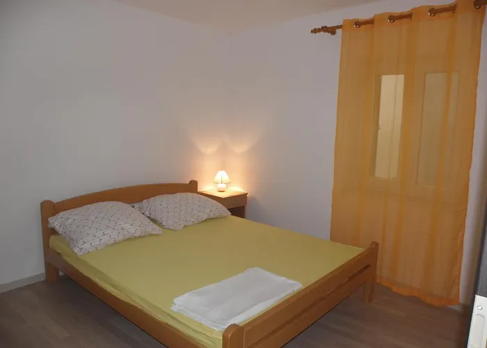 Jartic Appartamento Betina (Sibenik-Knin)